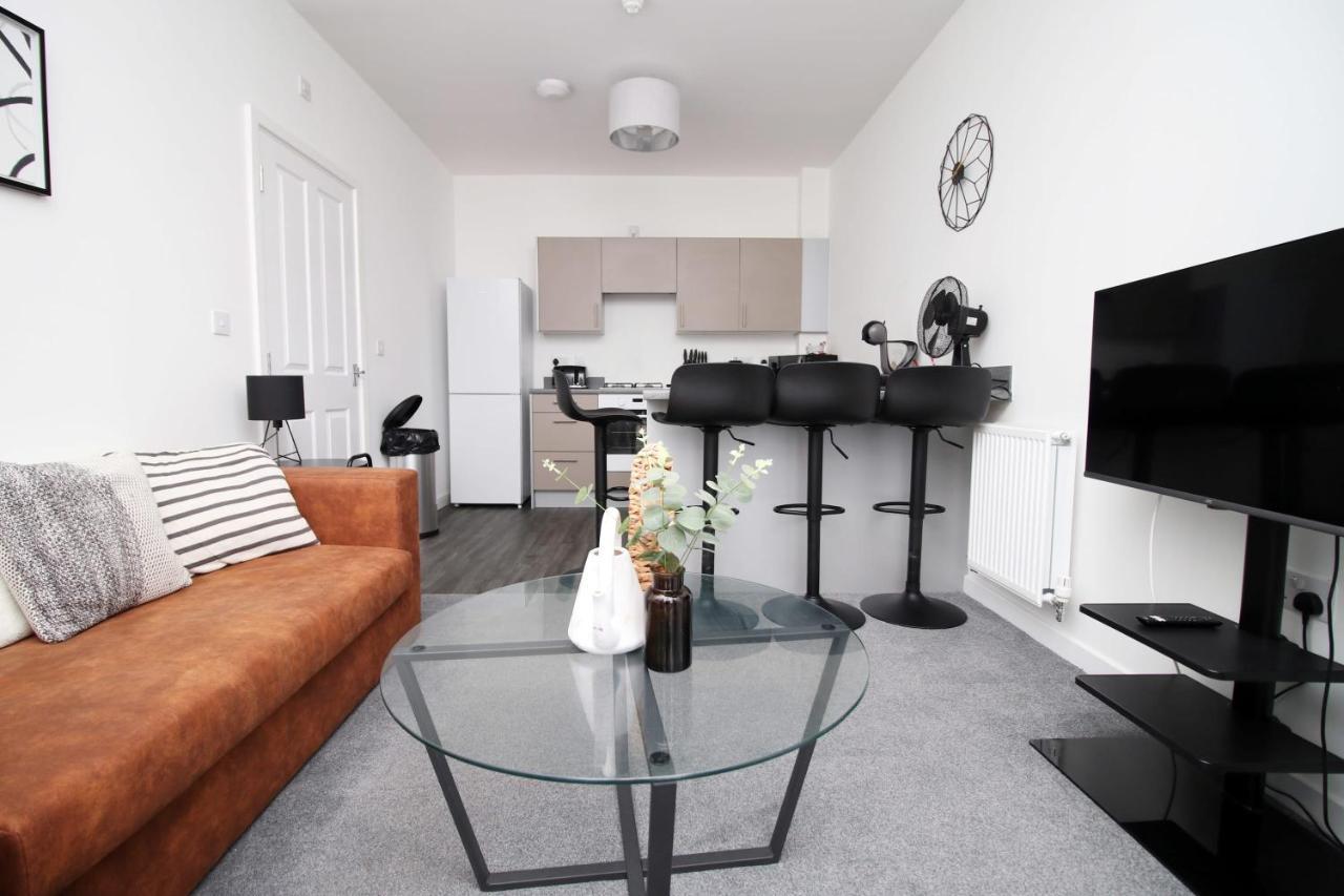 Beachview By Mia Living Close To Beach, Free Parking, Modern 2 Bedroom Apartment Barry Bagian luar foto