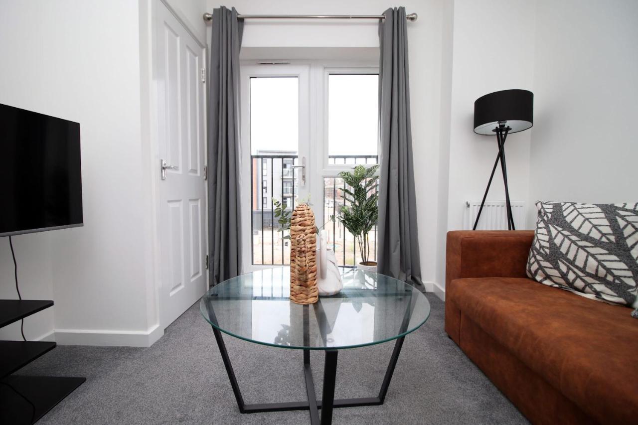 Beachview By Mia Living Close To Beach, Free Parking, Modern 2 Bedroom Apartment Barry Bagian luar foto