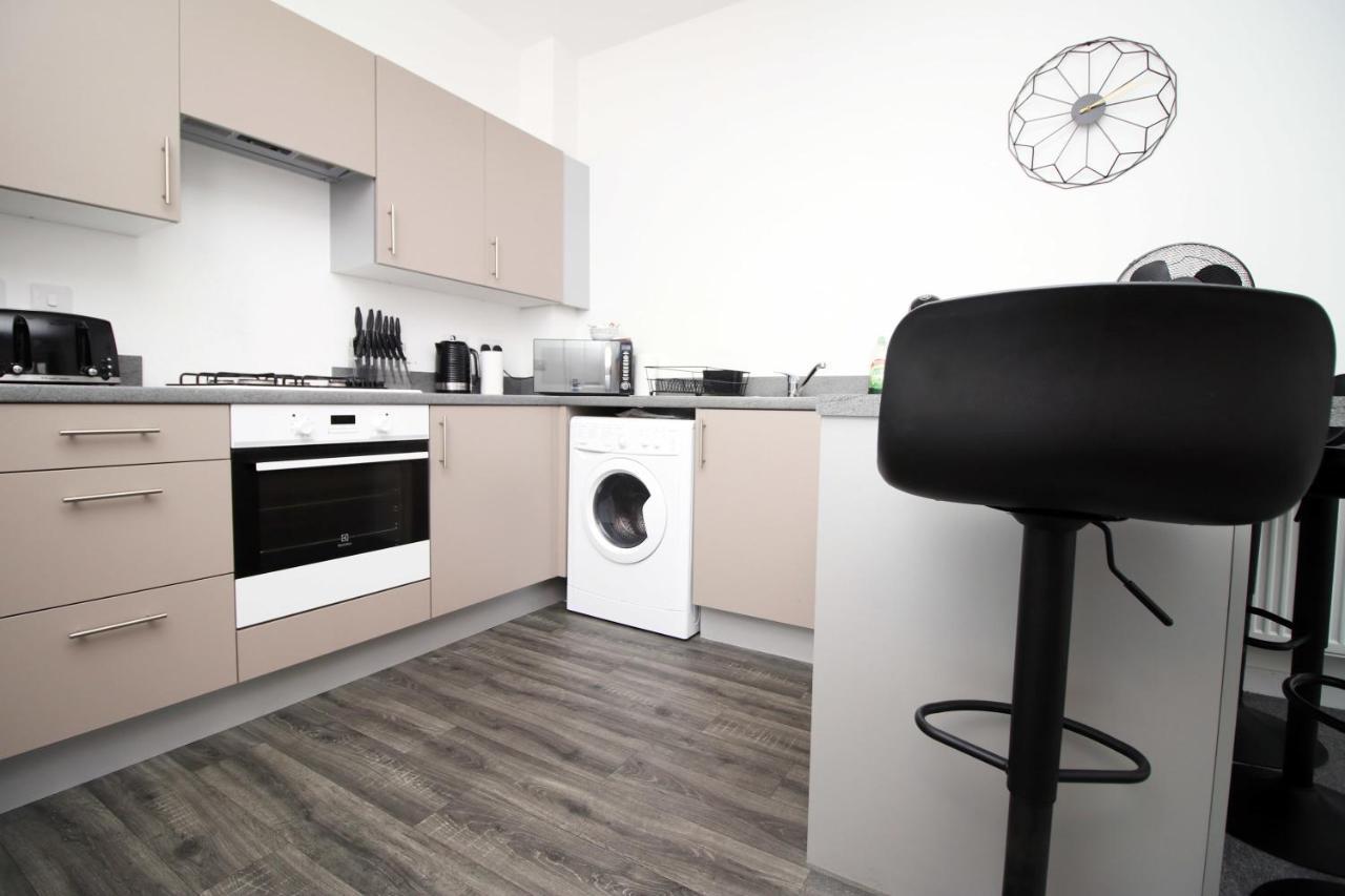 Beachview By Mia Living Close To Beach, Free Parking, Modern 2 Bedroom Apartment Barry Bagian luar foto