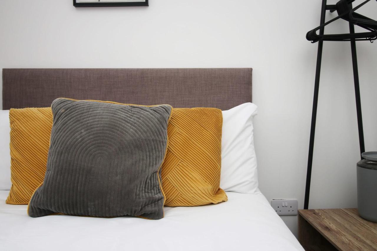 Beachview By Mia Living Close To Beach, Free Parking, Modern 2 Bedroom Apartment Barry Bagian luar foto