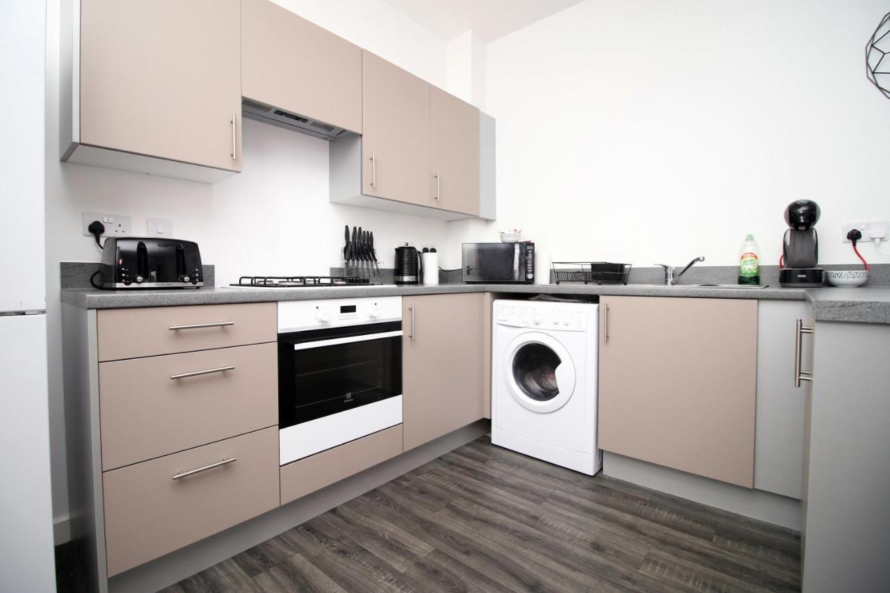 Beachview By Mia Living Close To Beach, Free Parking, Modern 2 Bedroom Apartment Barry Bagian luar foto